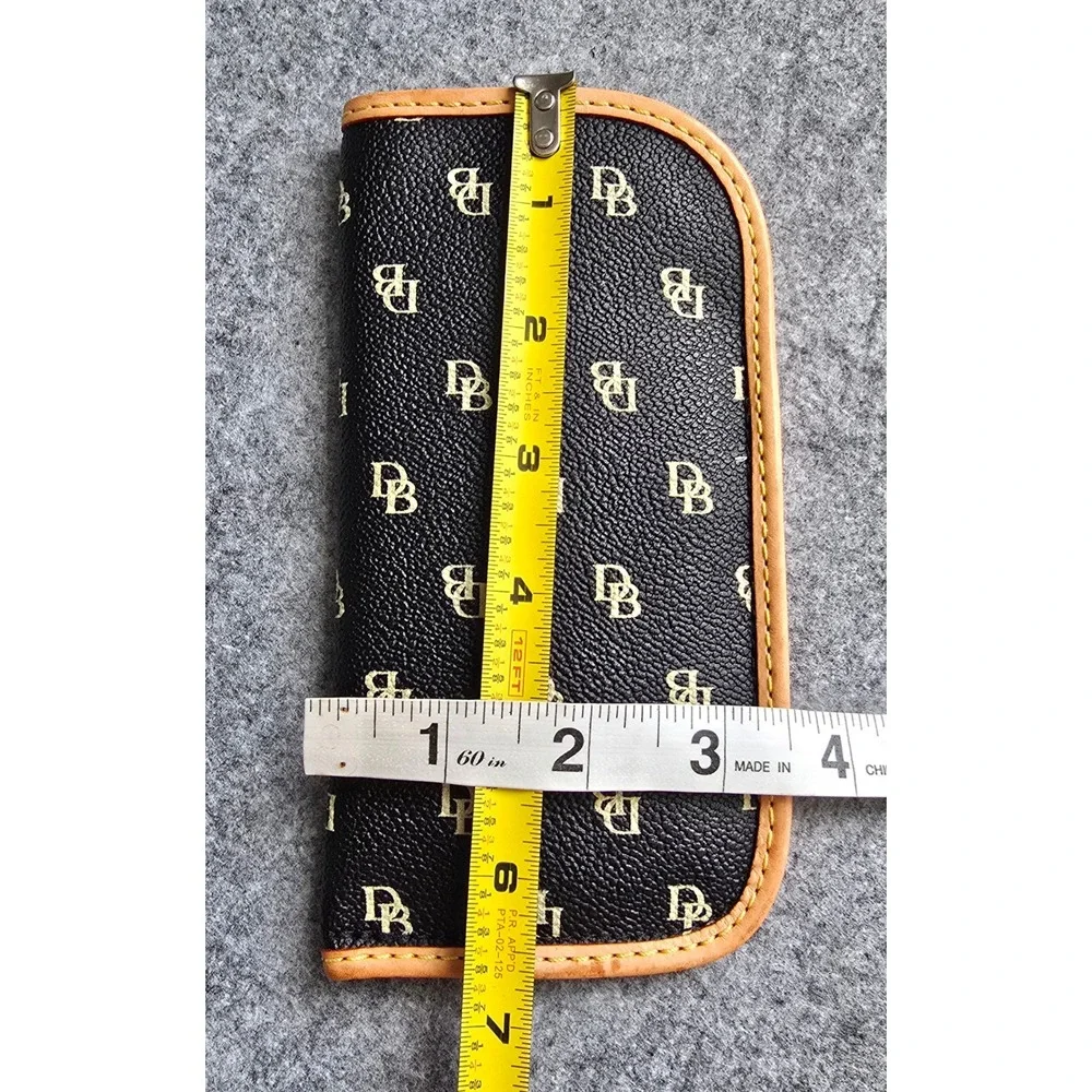 Dooney & Bourke dooney bourke